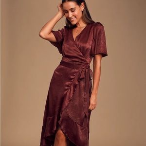 Brand new lulus burgundy satin wrap dress! Size small